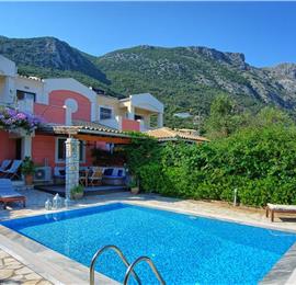 3 bedroom villa with pool and sea views in Barbati, Corfu, sleeps 8